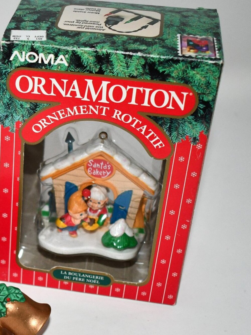 Vintage 1989 NOMA Ornamotion Santa's Bakery Rotating Christmas Ornament #2384  D